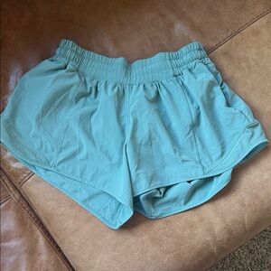 Lululemon hottie hot shorts
